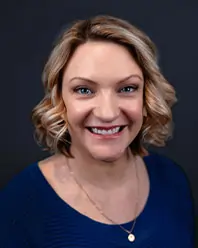 Dr. Aniesa Slack, Family Medicine with Obstetrics Doctor at Sunflower Medical Group in Lenexa KS